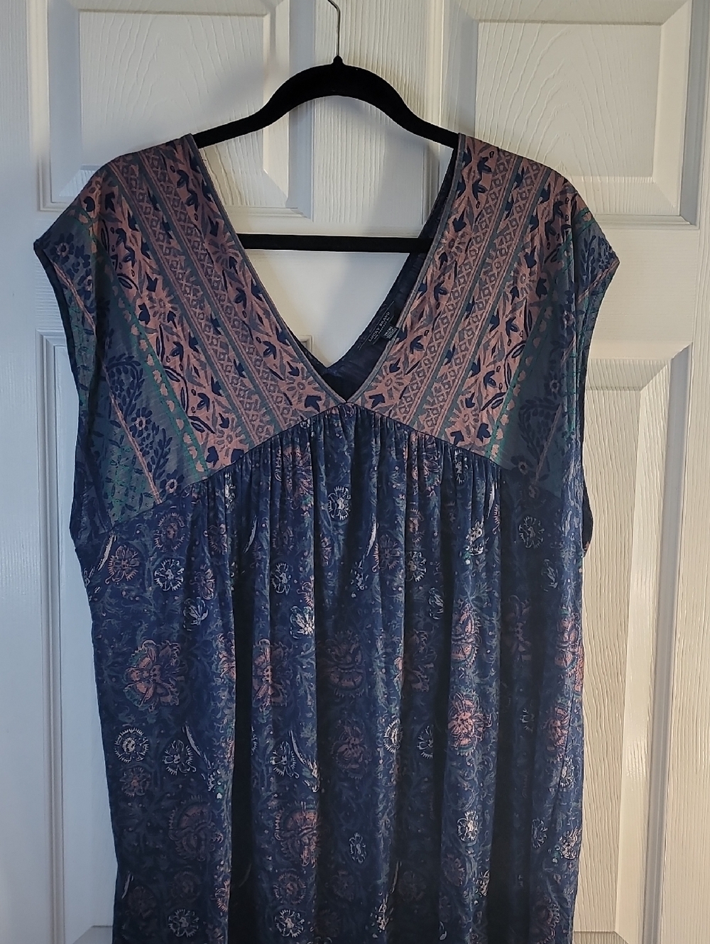 Lucky Brand Blue Paisley V-Neck Tank